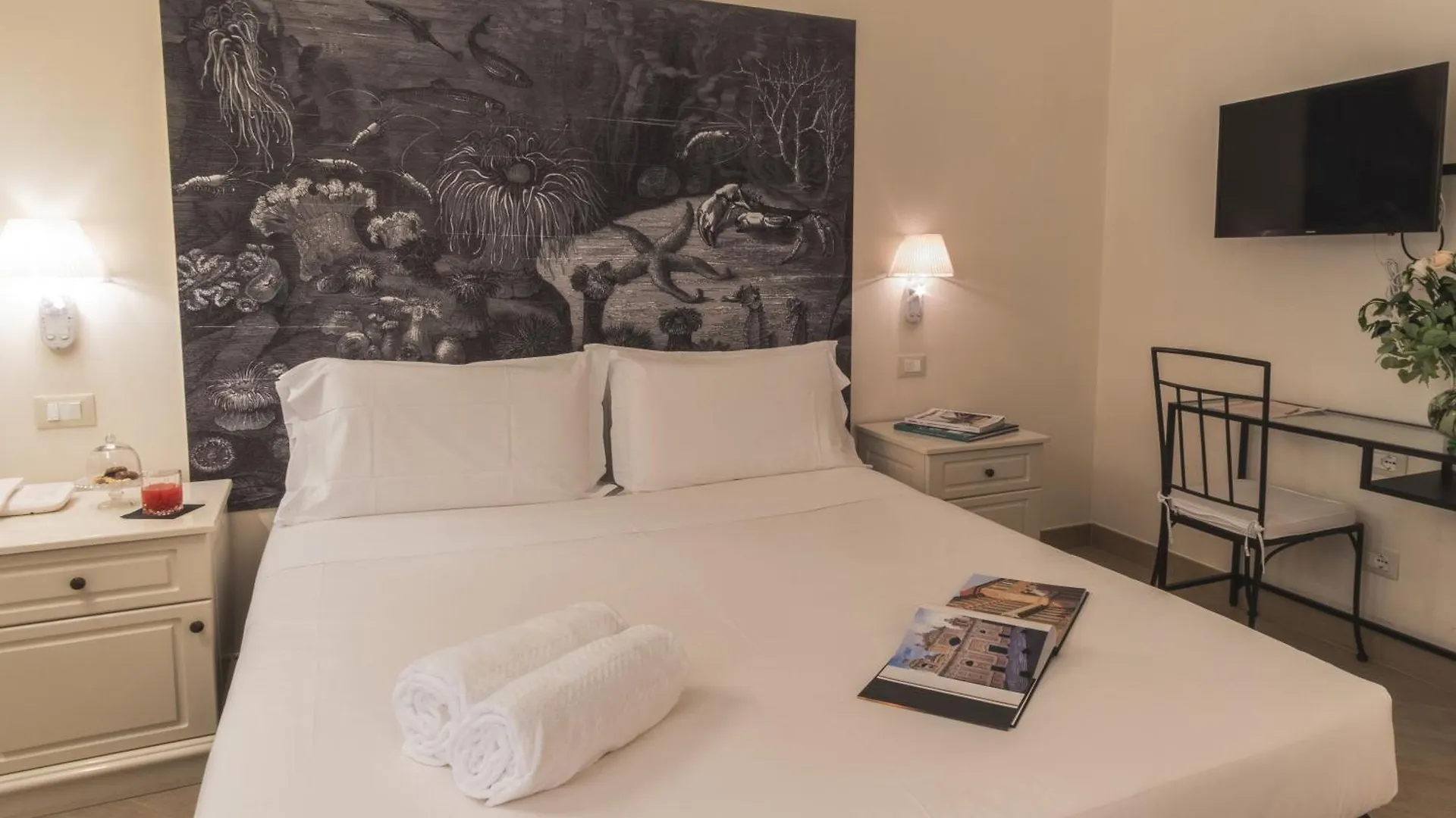 Hotel San Pietro Palace Finale Ligure 4*,  Italy