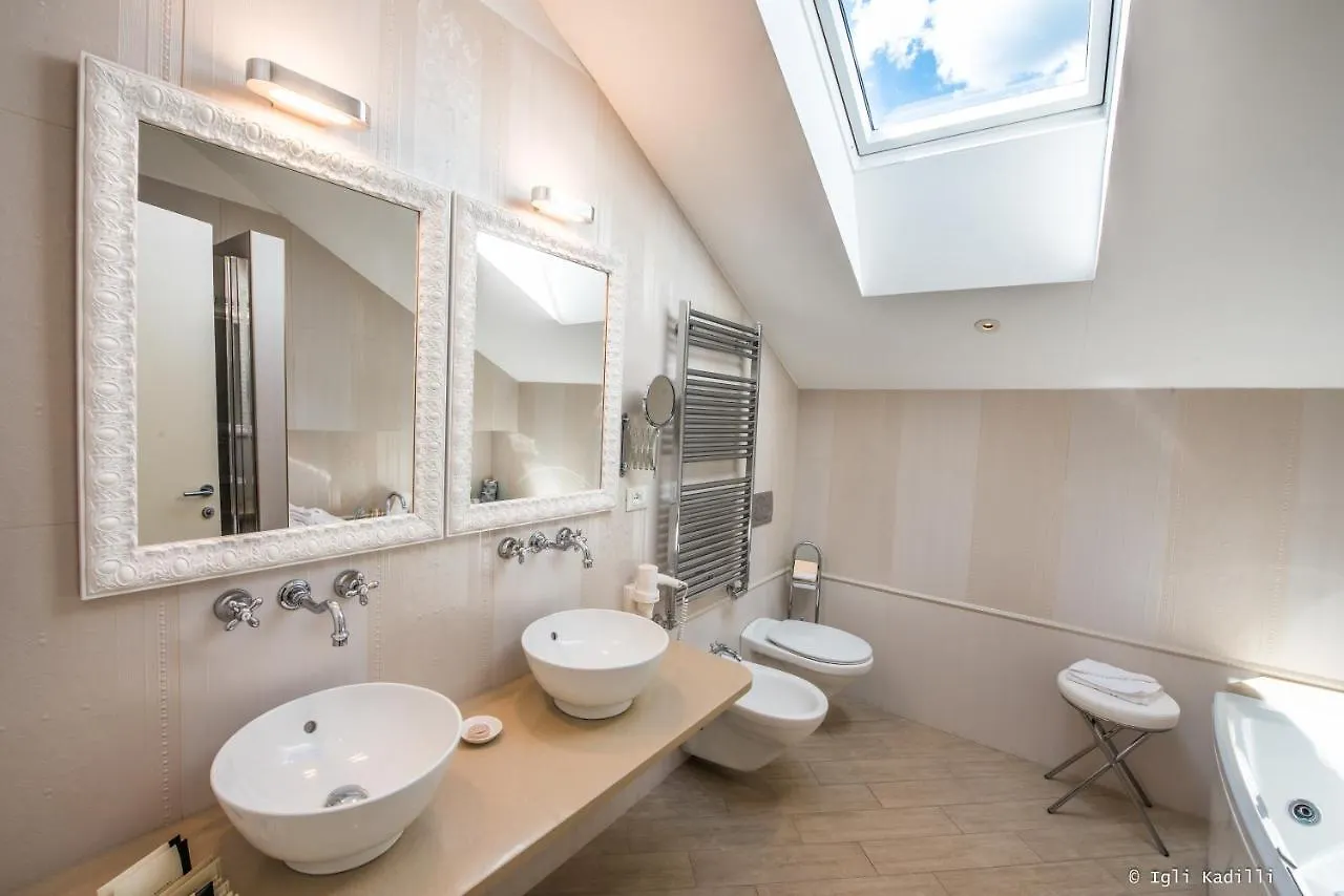 Hotel San Pietro Palace Finale Ligure 4*,  Italy